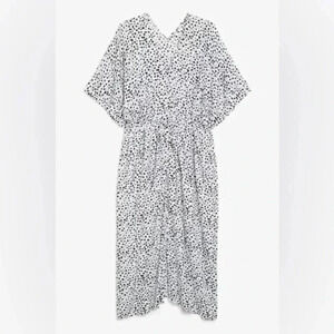 Monki Kaftan Flowy midi dress white black dotted size M/L Beach summer vacation